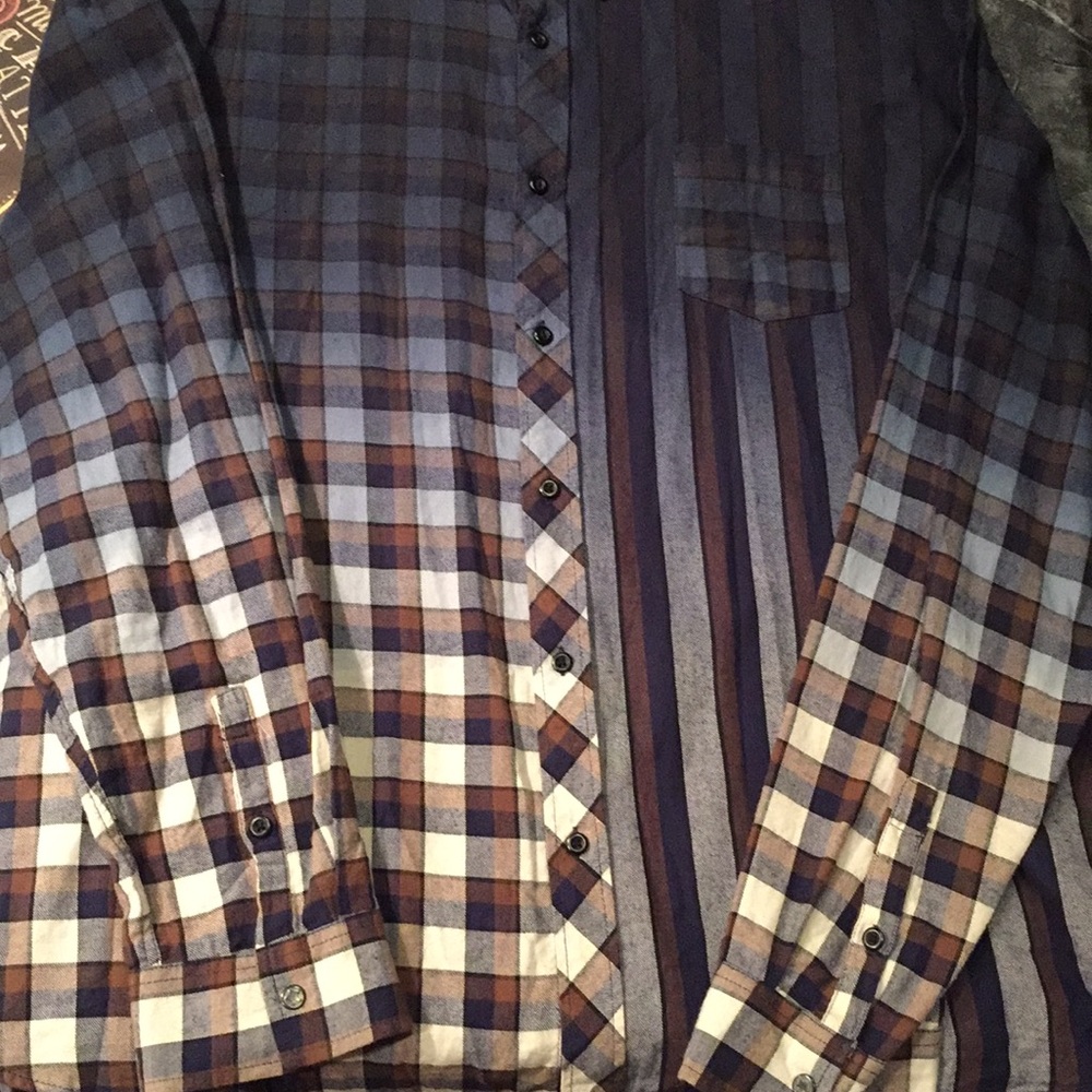 Sovereign Code Multi-Print Button Down 2xl - image 3